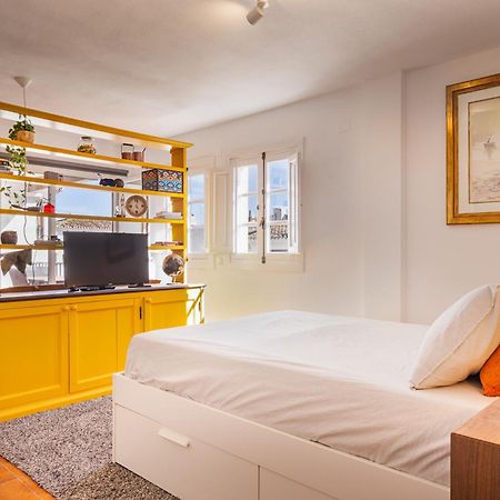 Duquesa Port Studio Apartment - Bright Sunlit Terrace Manilva Kültér fotó