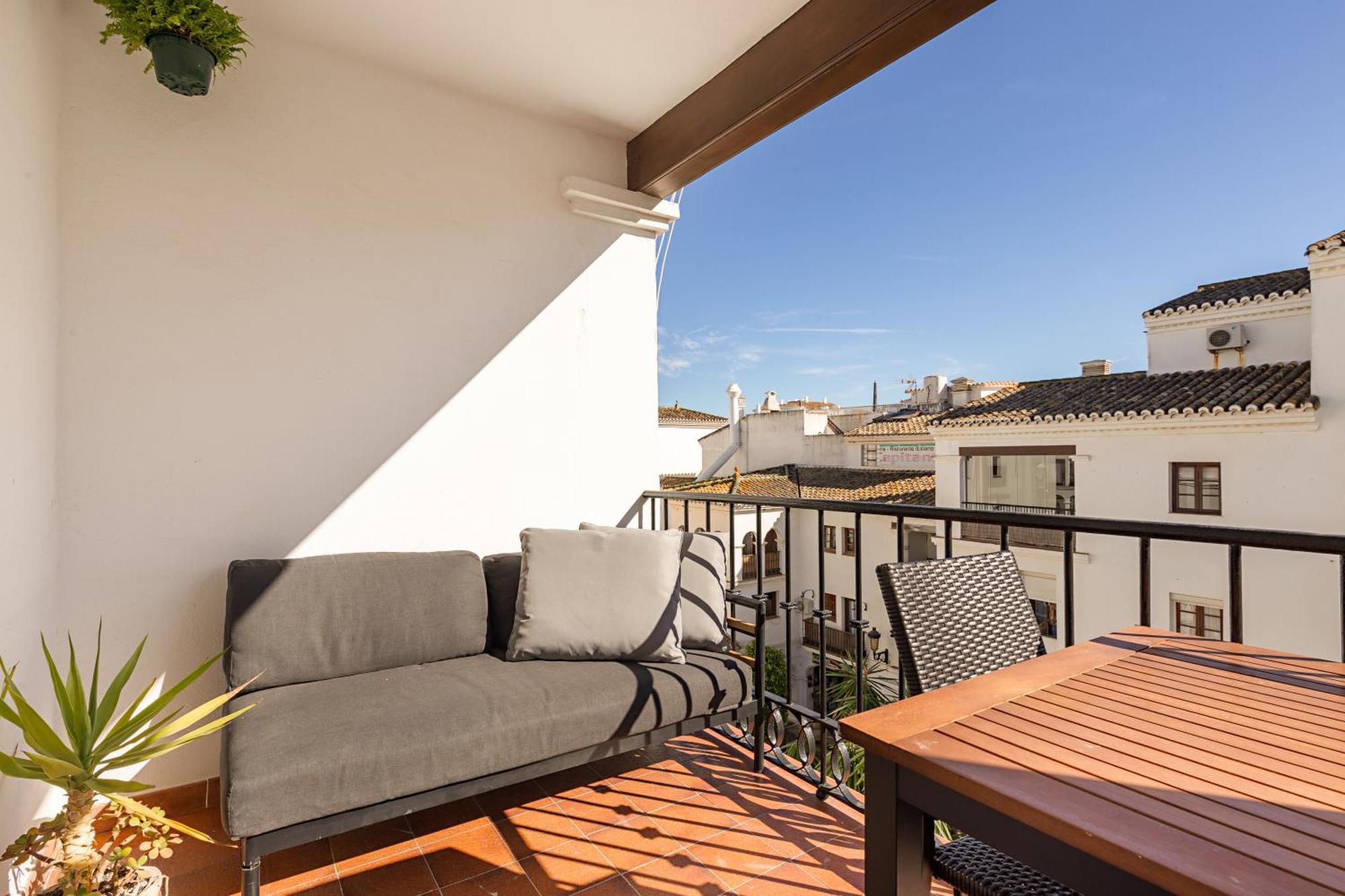 Duquesa Port Studio Apartment - Bright Sunlit Terrace Manilva Kültér fotó